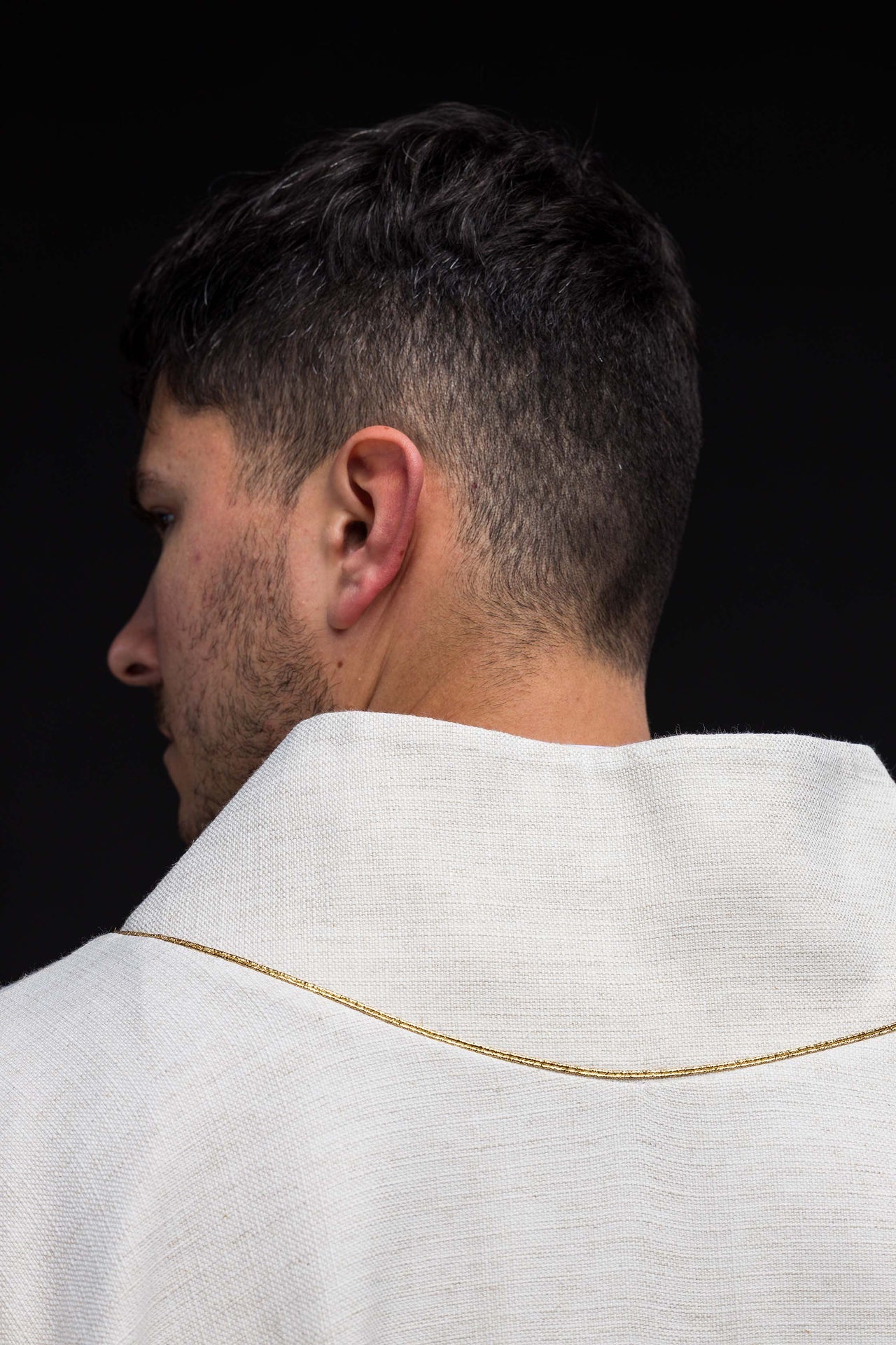 Ornat haftowany z wizerunkiem Świętego Franciszka