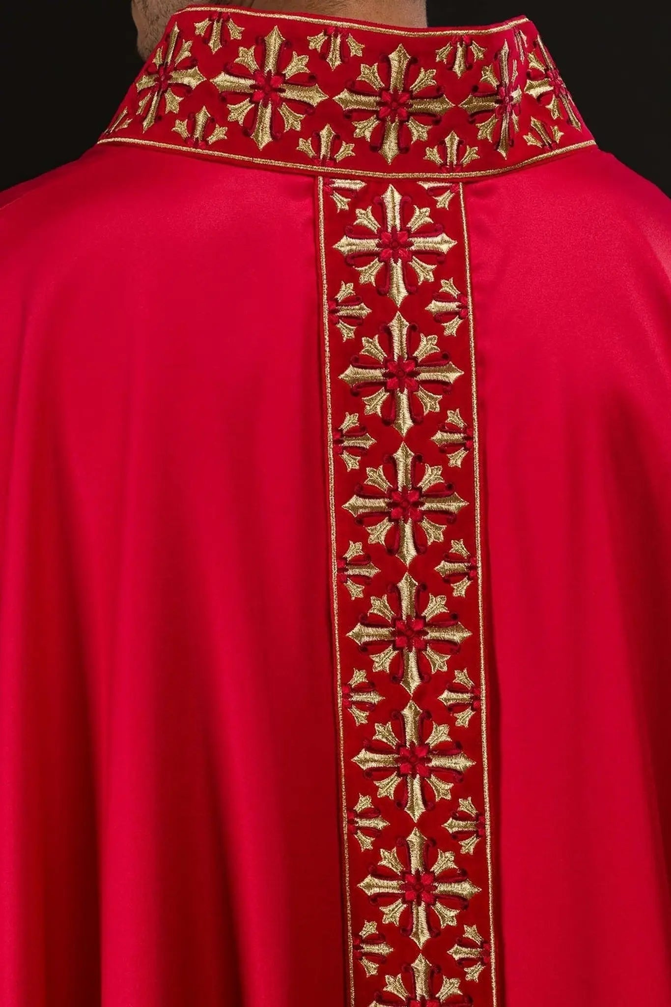 Chasuble with brilliant red embroidery