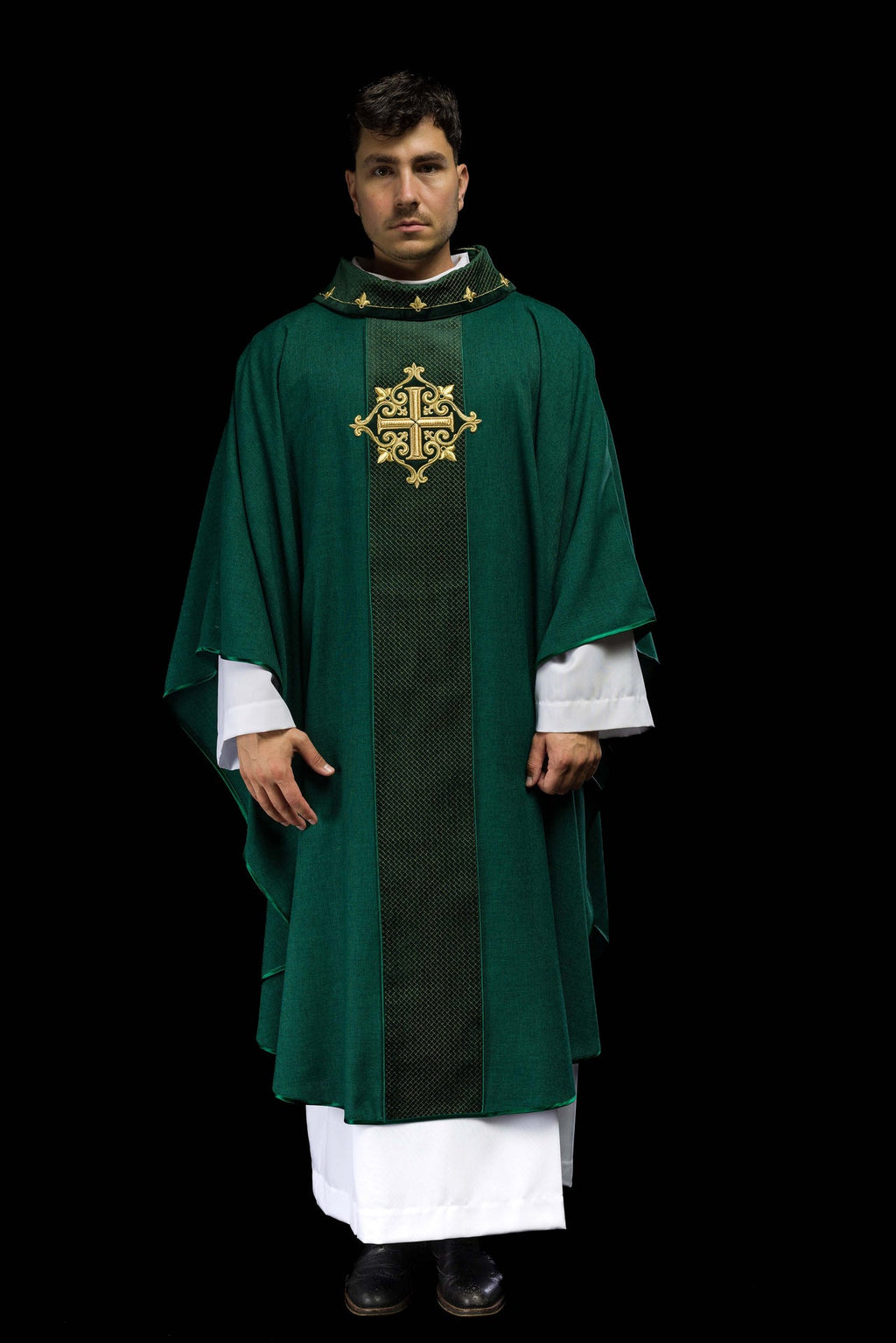 Ornat haftowany na aksamicie z symbolem Krzyż Zielony - ORNATY.PL