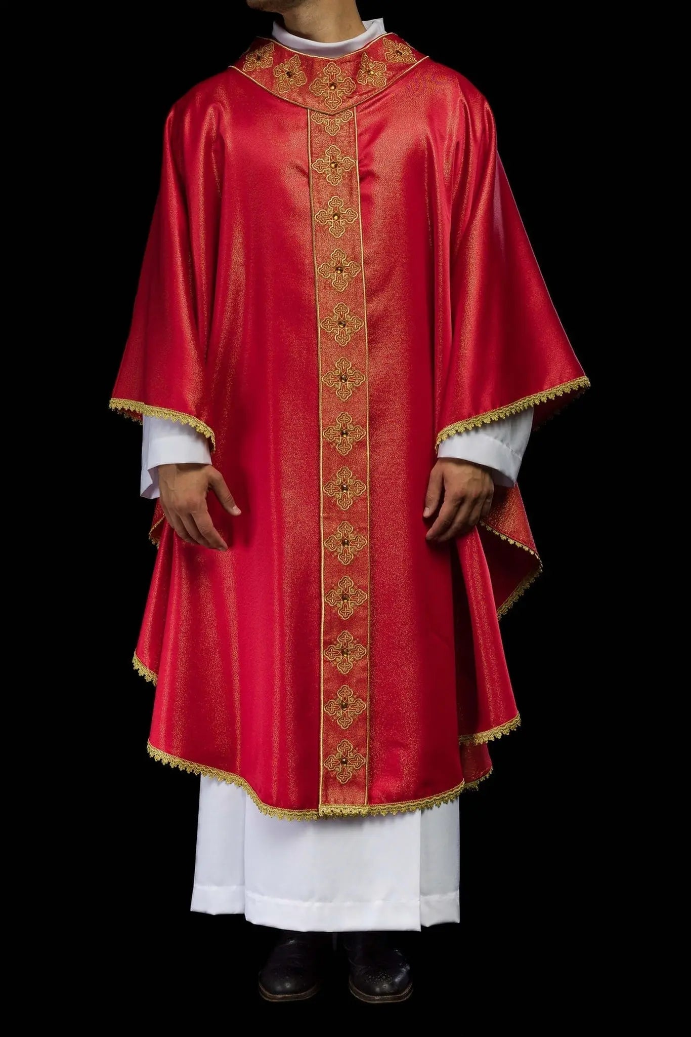 Chasuble in red with embroidered belt and collar decorated with stones