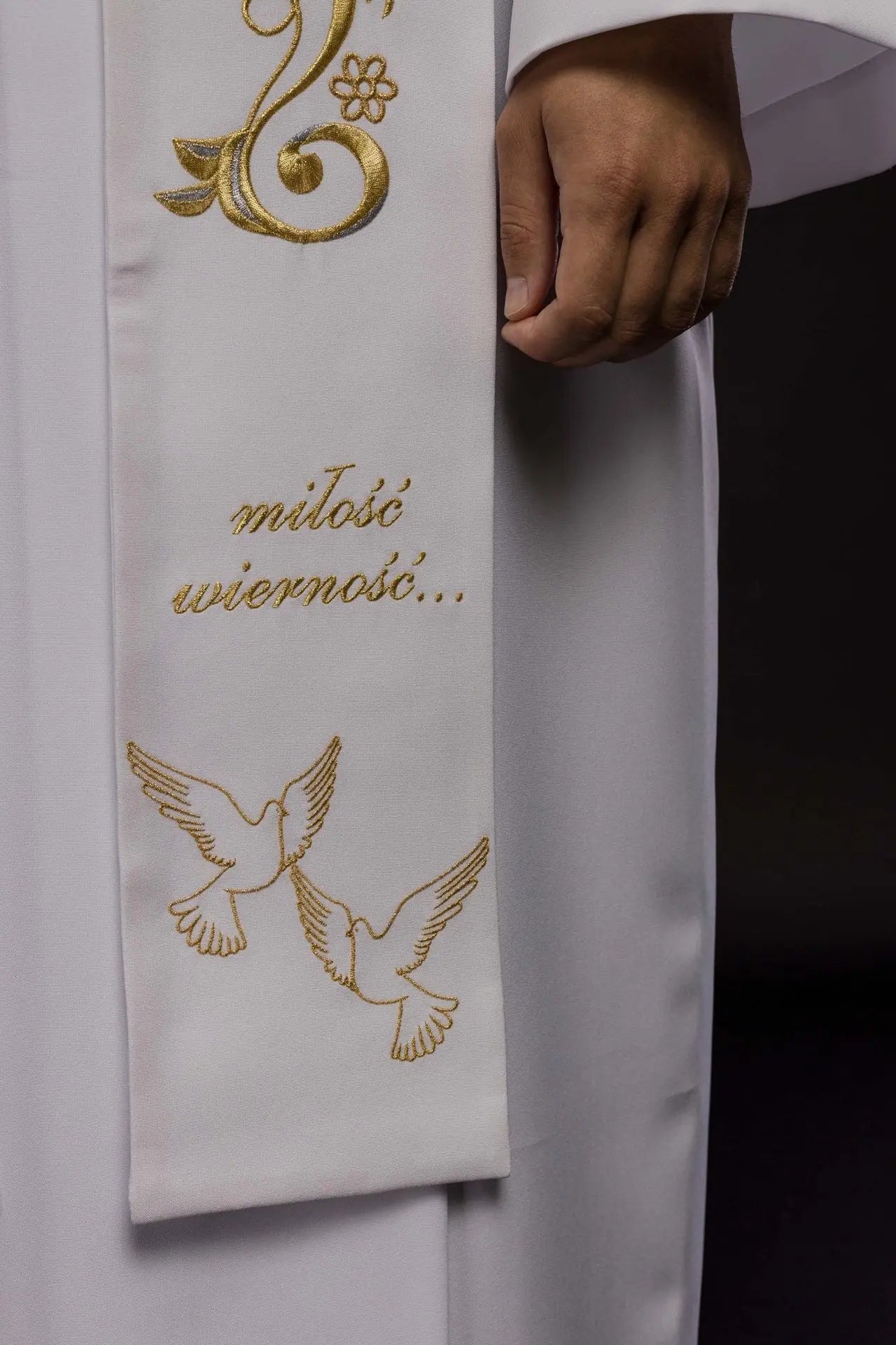 Long Embroidered Wedding stole in white