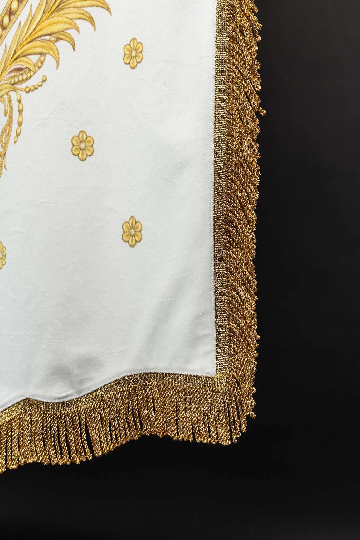 Double-sided Processional Banner with Our Lady of the Assumption and Marian Monogram - HAFTINA ATELIER