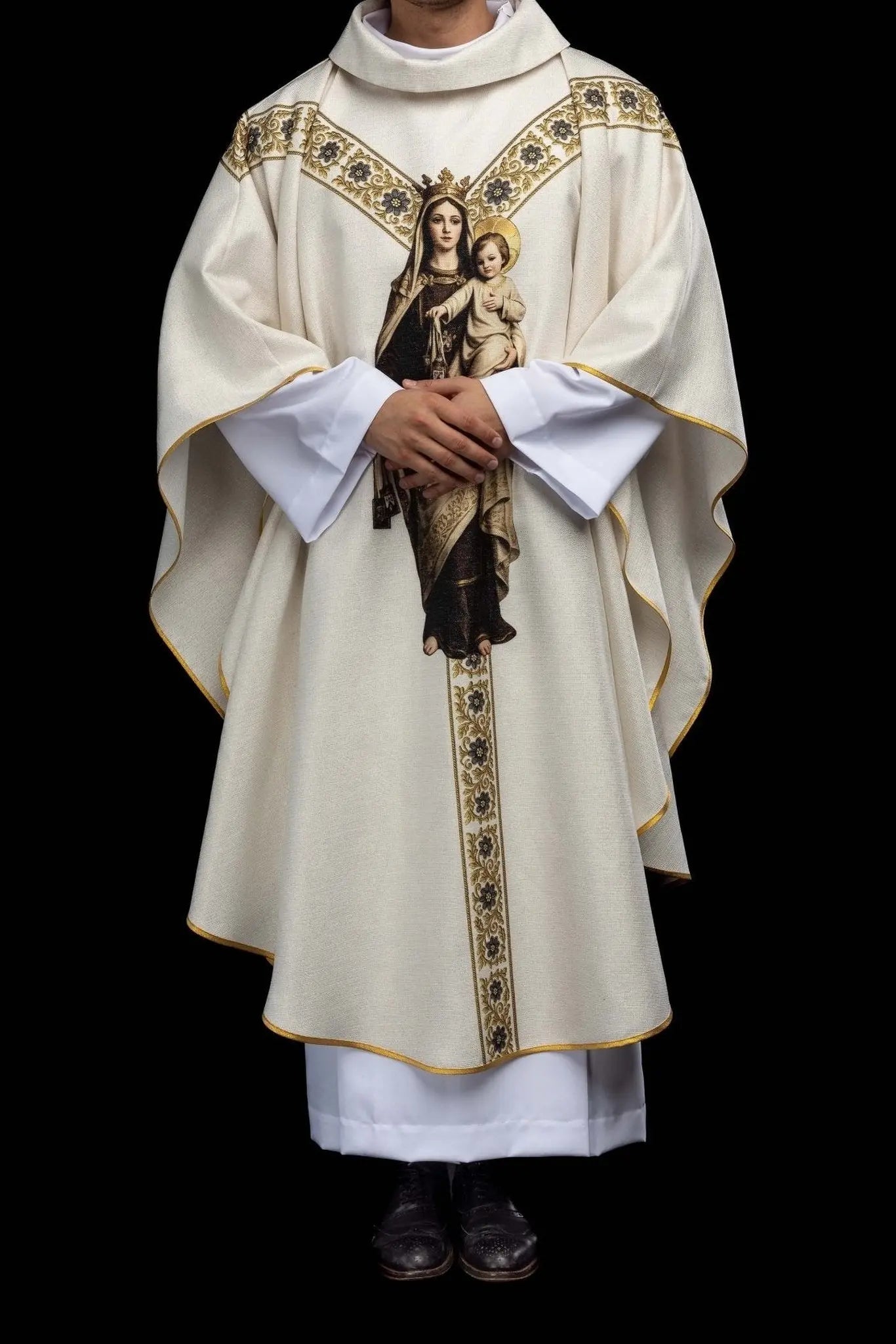 Ecru Chasuble with Printed Image of Our Lady of the Scapular - HAFTINA ATELIER