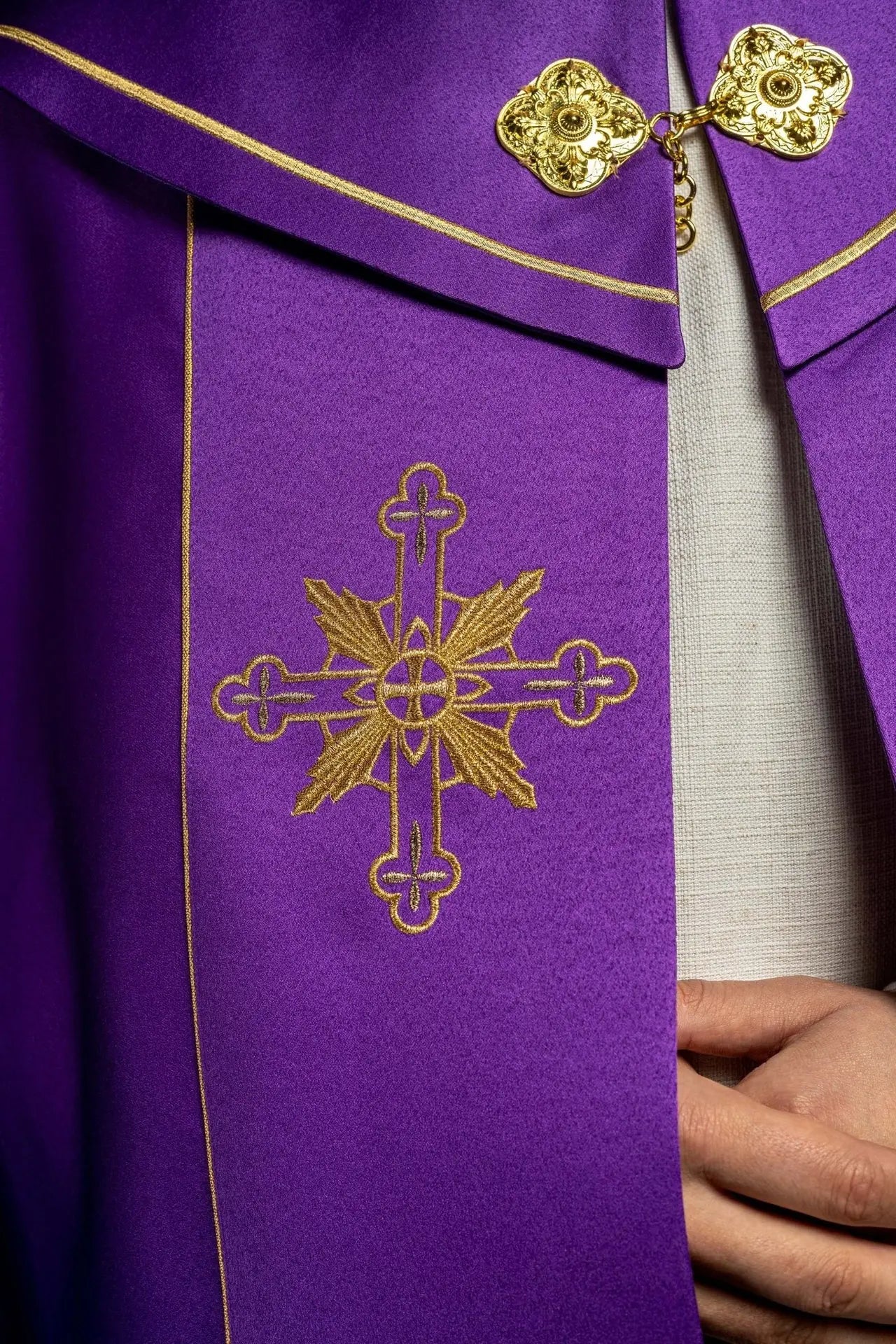 Eucharistic cape monogram IHS Purple