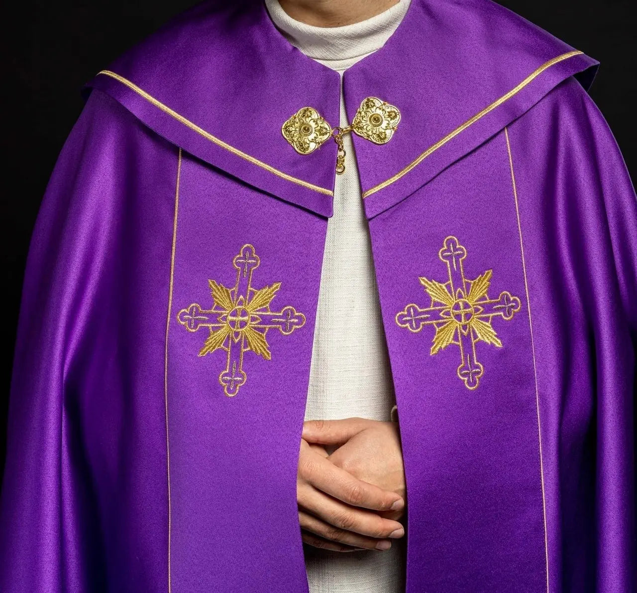 Eucharistic cape monogram IHS Purple