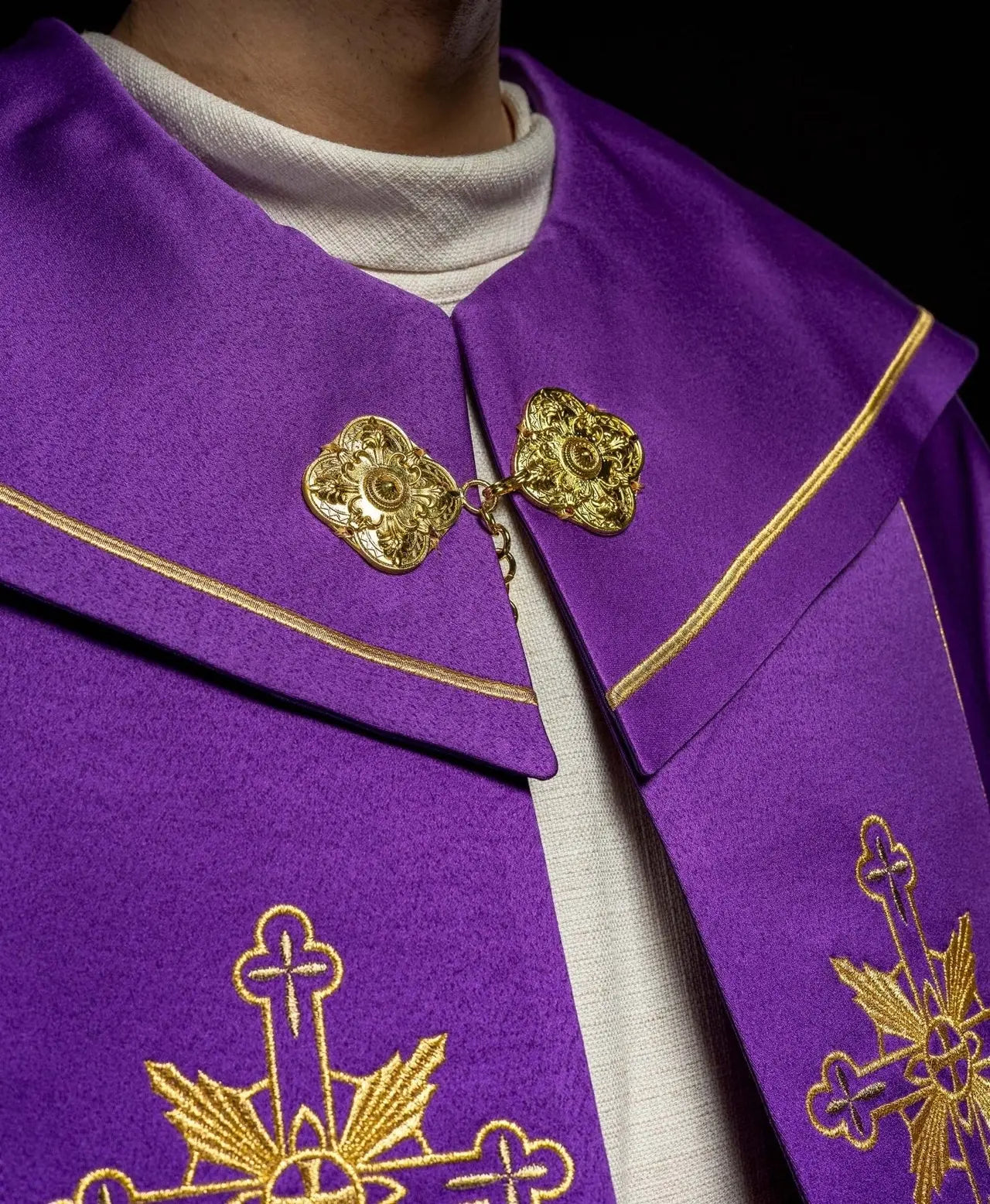 Eucharistic cape monogram IHS Purple