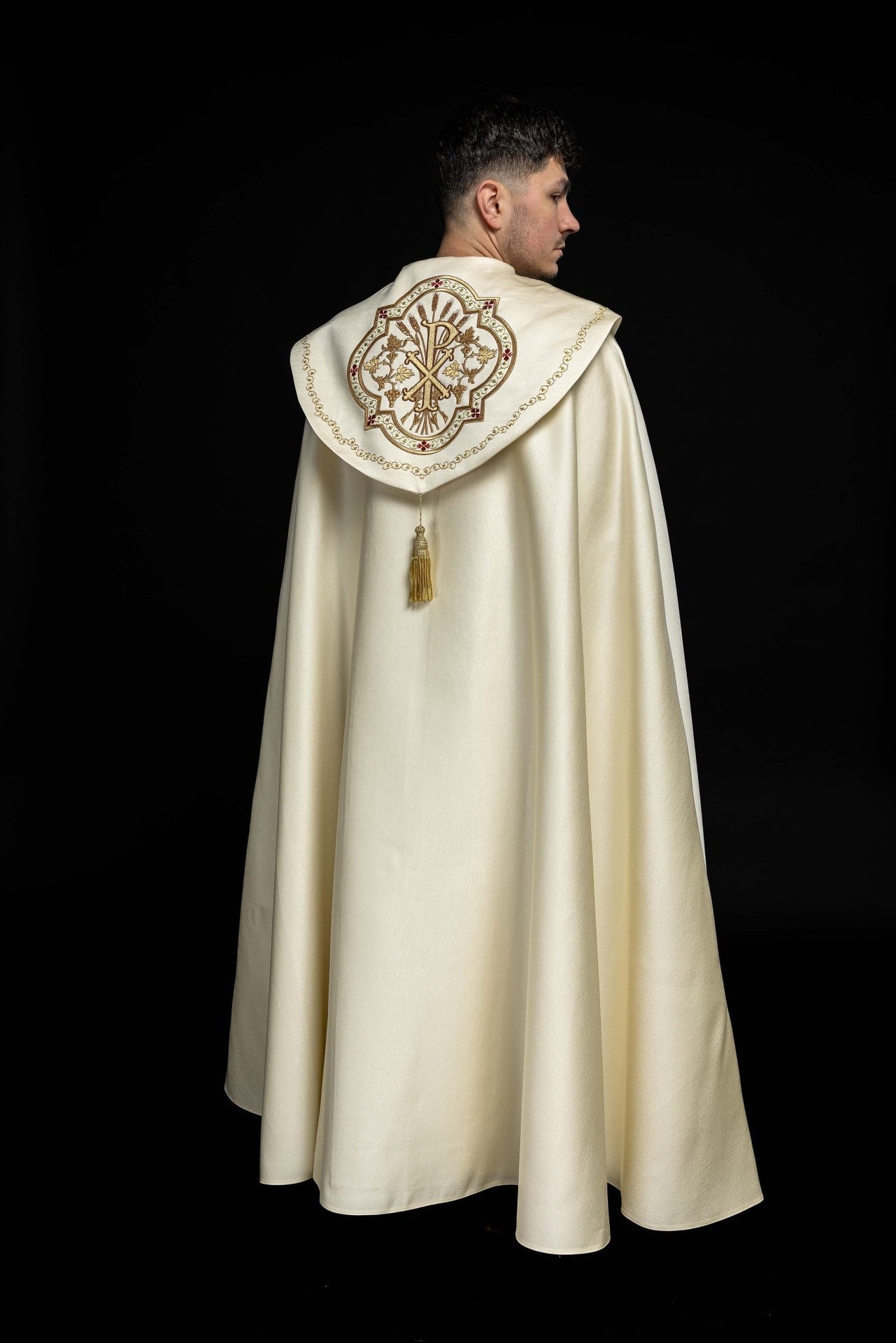 Kapa eucharystyczna monogramem PAX ecru