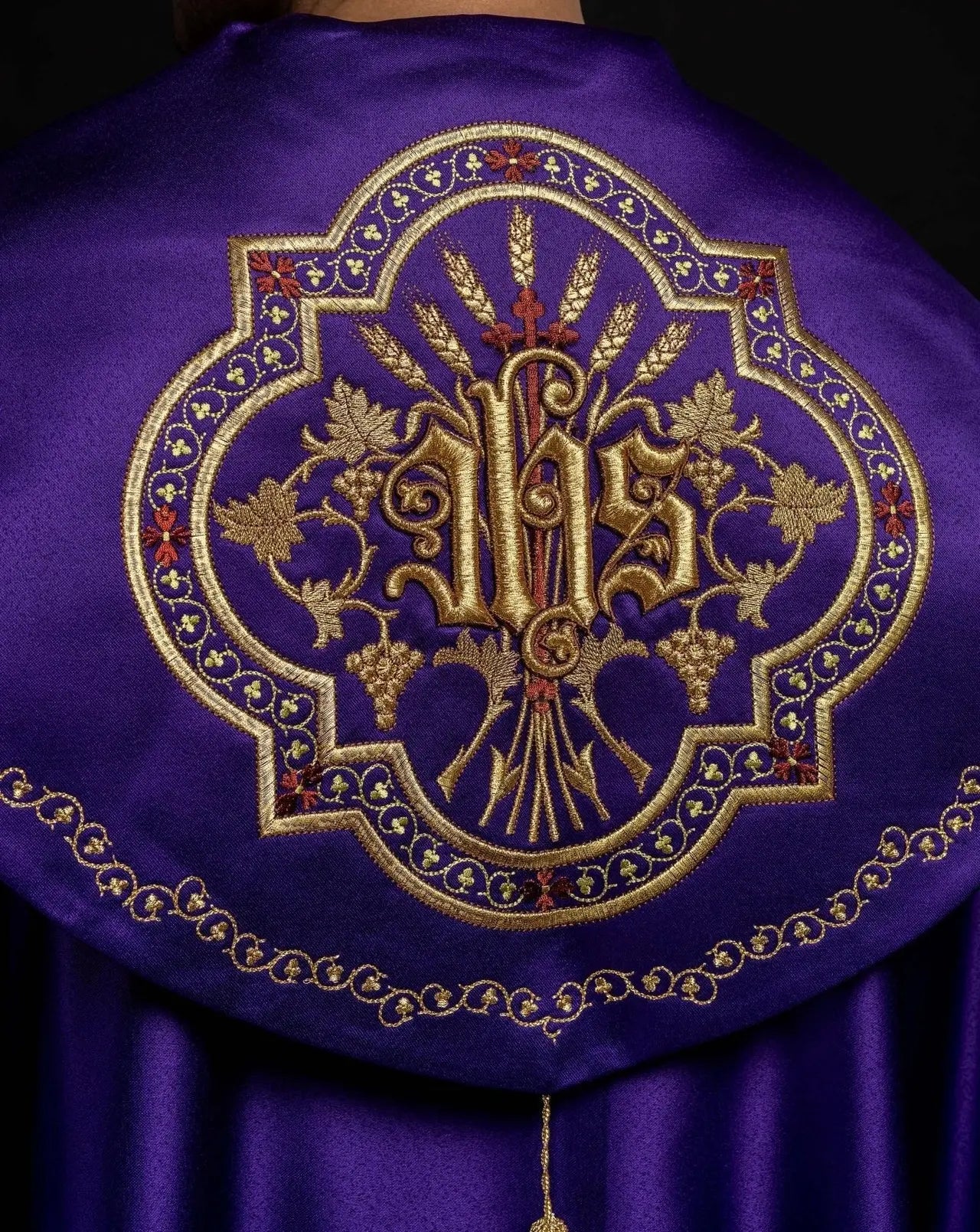 Eucharistic cape with richly decorated monogram in purple