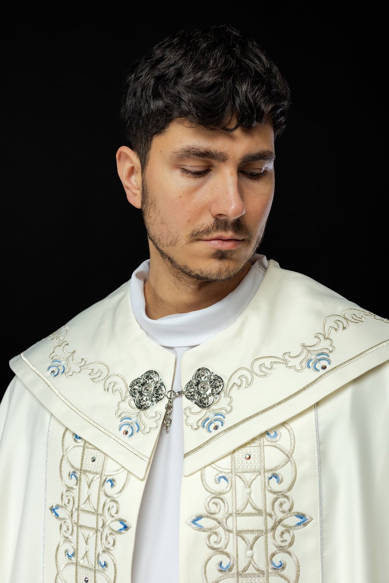 Kapa Liturgiczna Haftowana Z Symbolem Maryjnym