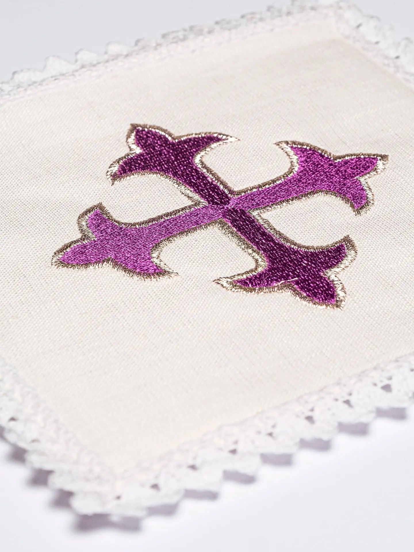 Linen chalice linen embroidered Cross - HAFTINA ATELIER