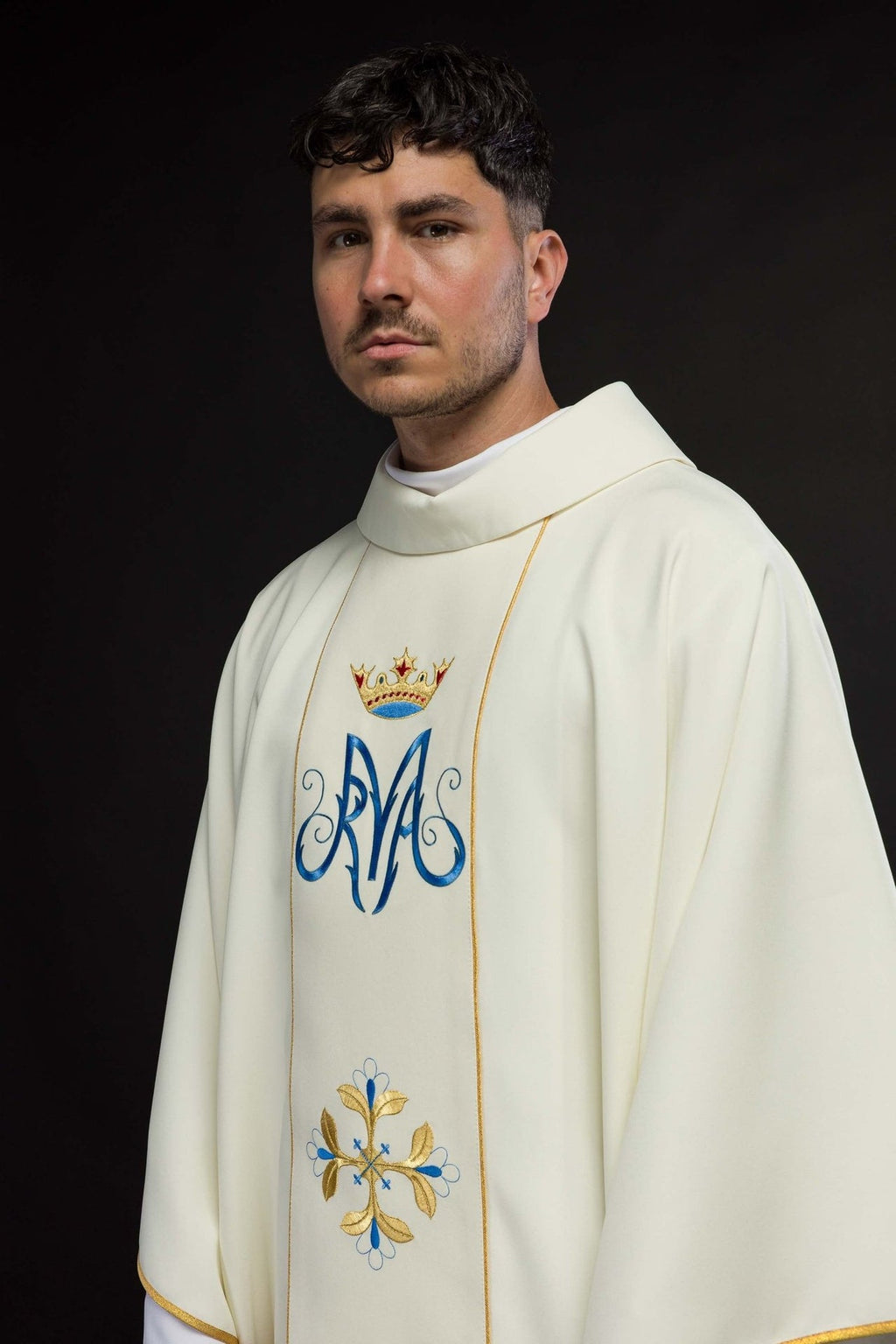 Maryjny ornat liturgiczny z pasem