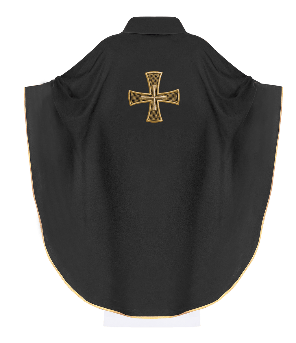 Ornat haftowany IHS Czarny