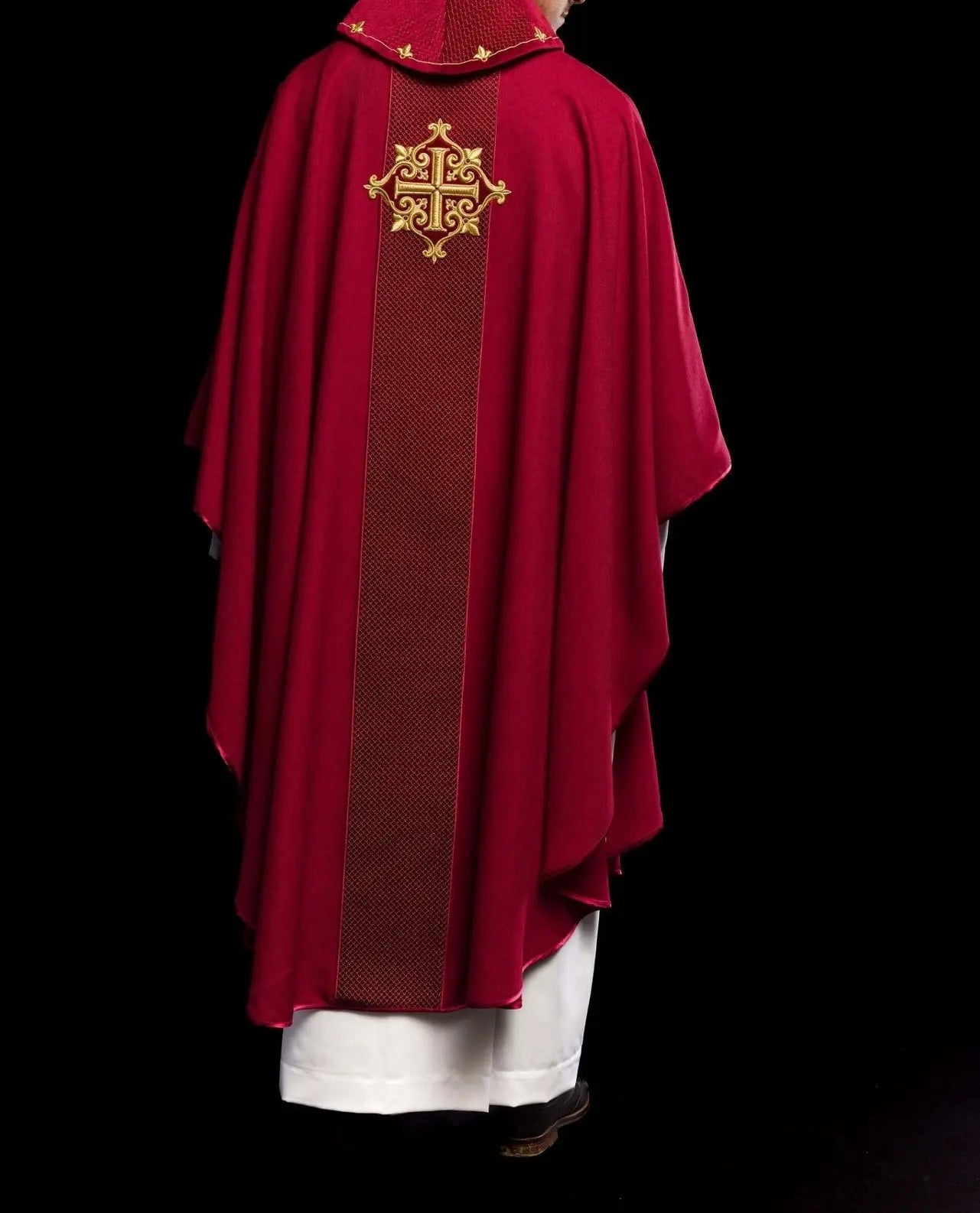 Chasuble embroidered on velvet with the symbol of the Red Cross