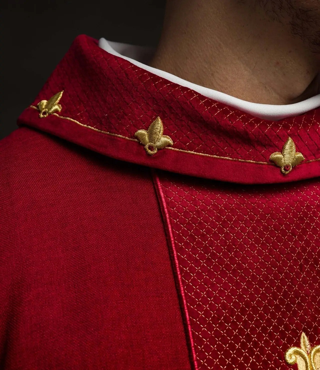 Chasuble embroidered on velvet with the symbol of the Red Cross