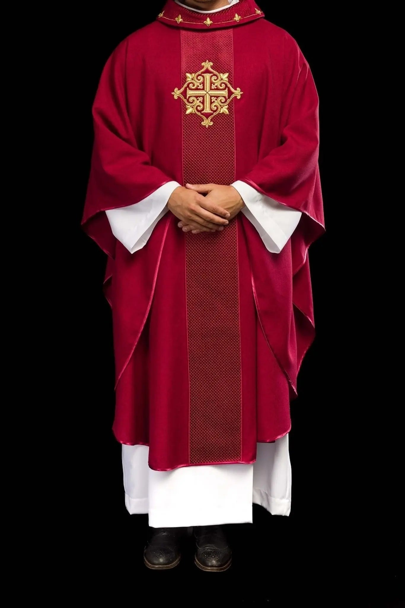 Chasuble embroidered on velvet with the symbol of the Red Cross