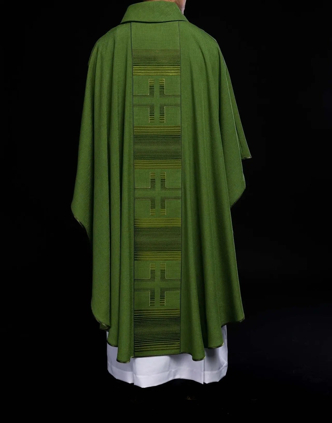 Embroidered chasuble with Crosses in green