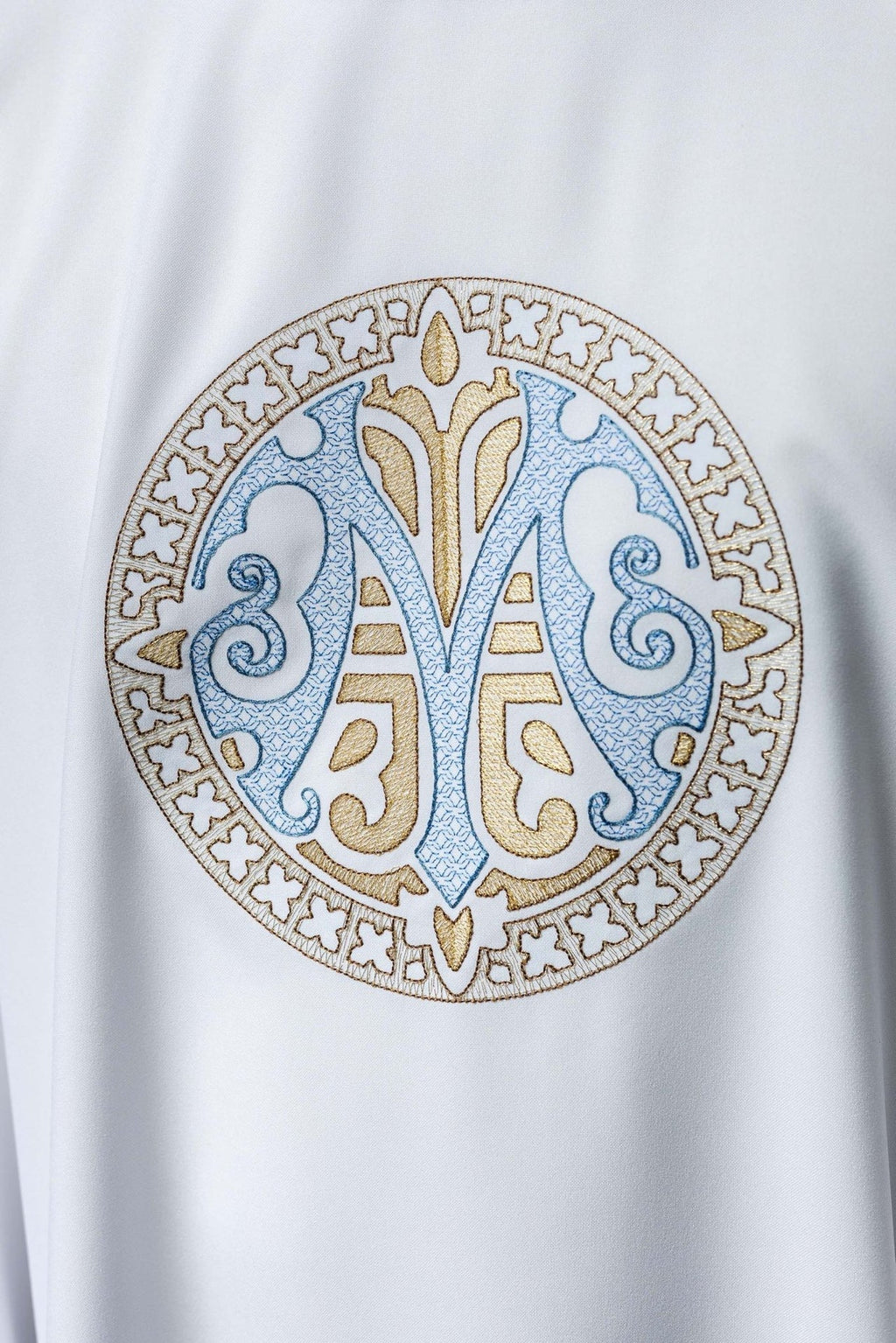 Ornat haftowany z motywem Maryjnym biały