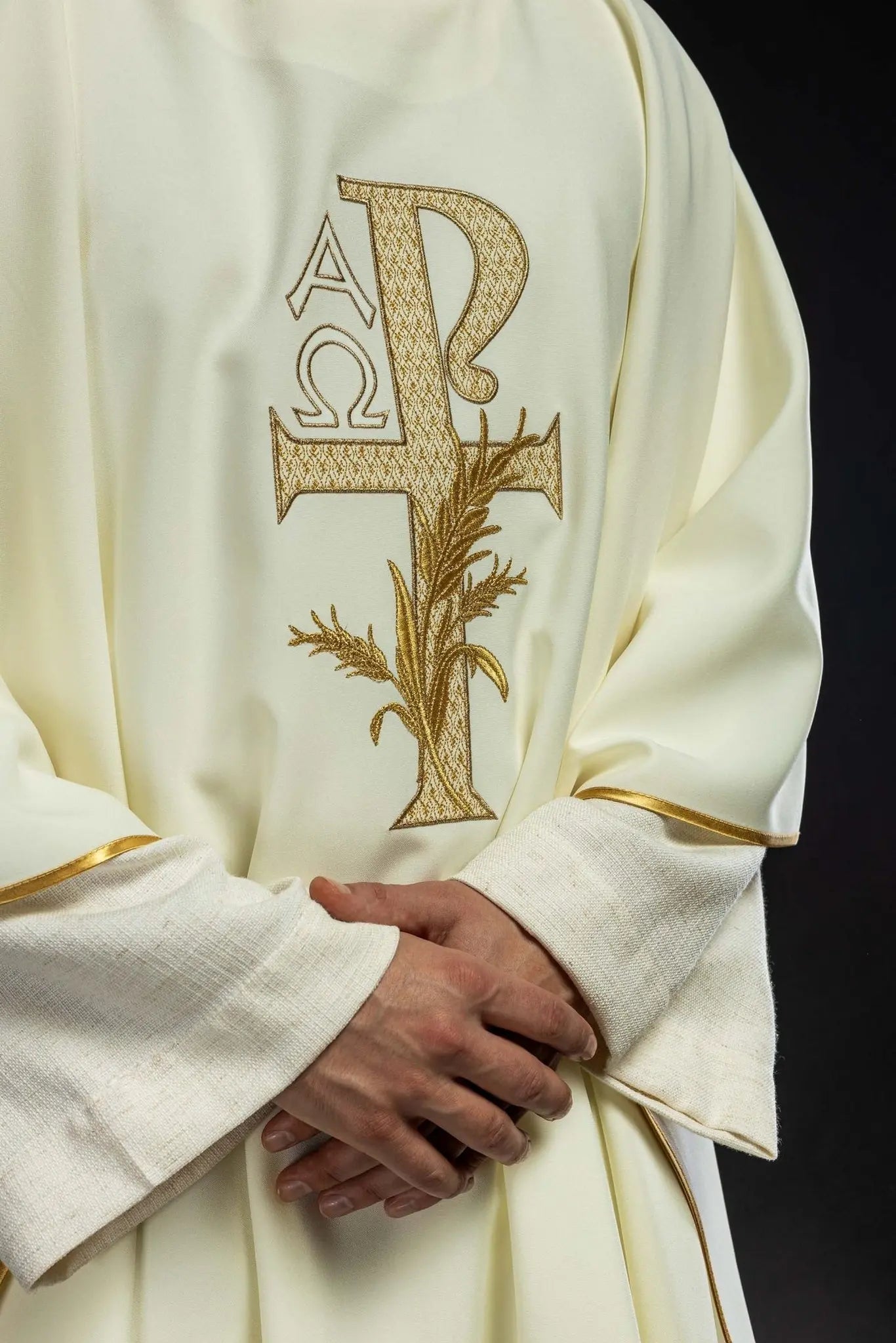 Embroidered Chasuble with Alpha and Omega Symbol and Wide Collar – Ecru