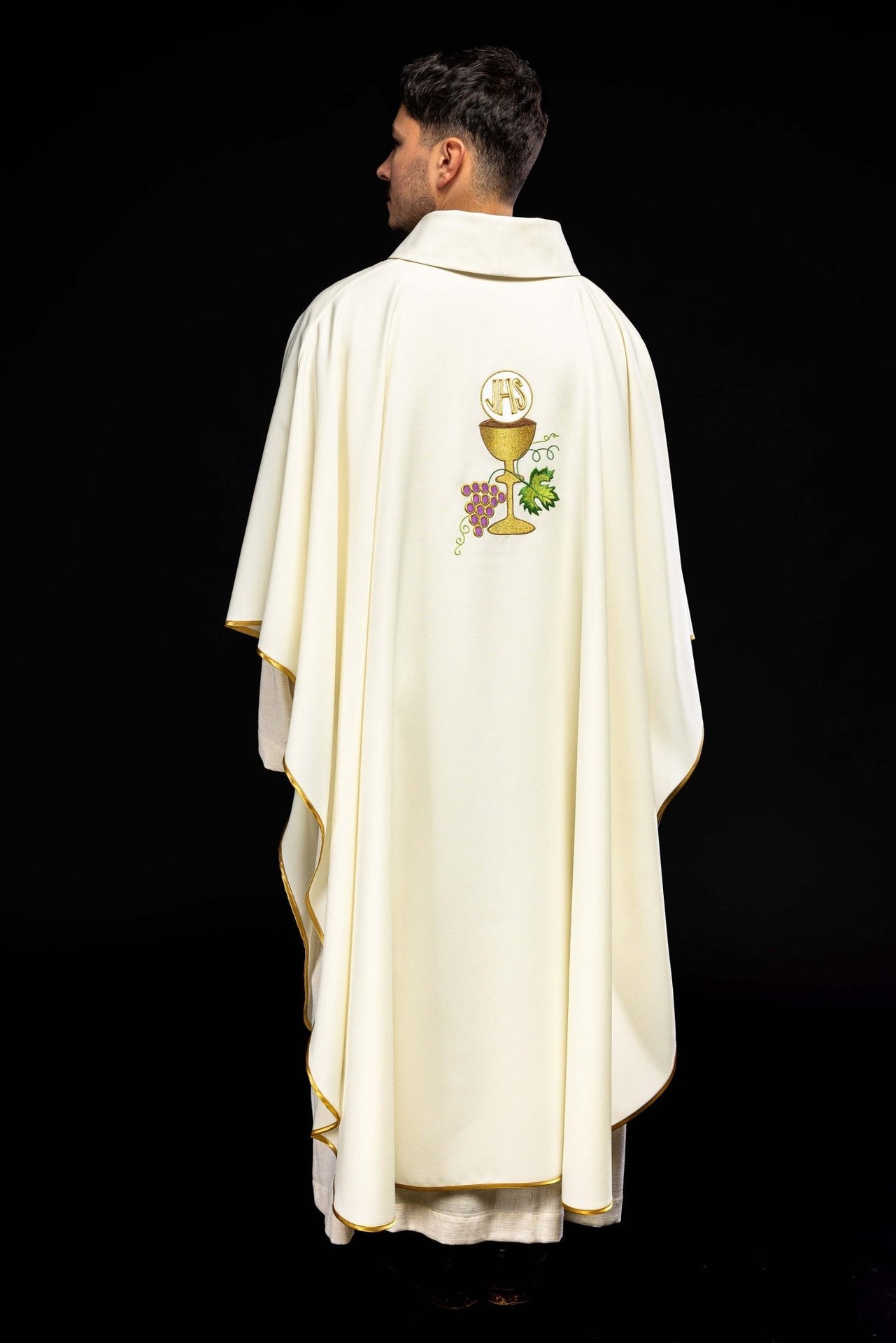 Ornat kielich Krzyż i winogrona ecru