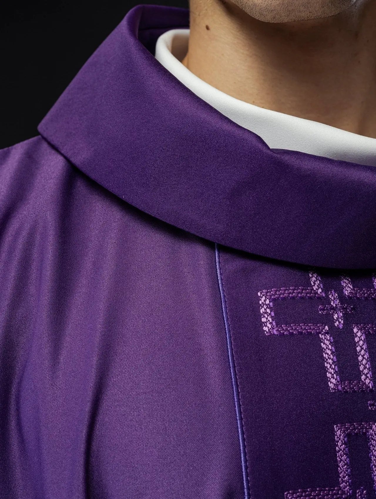 Chasuble with richly embroidered belt in cross embroidery in purple color