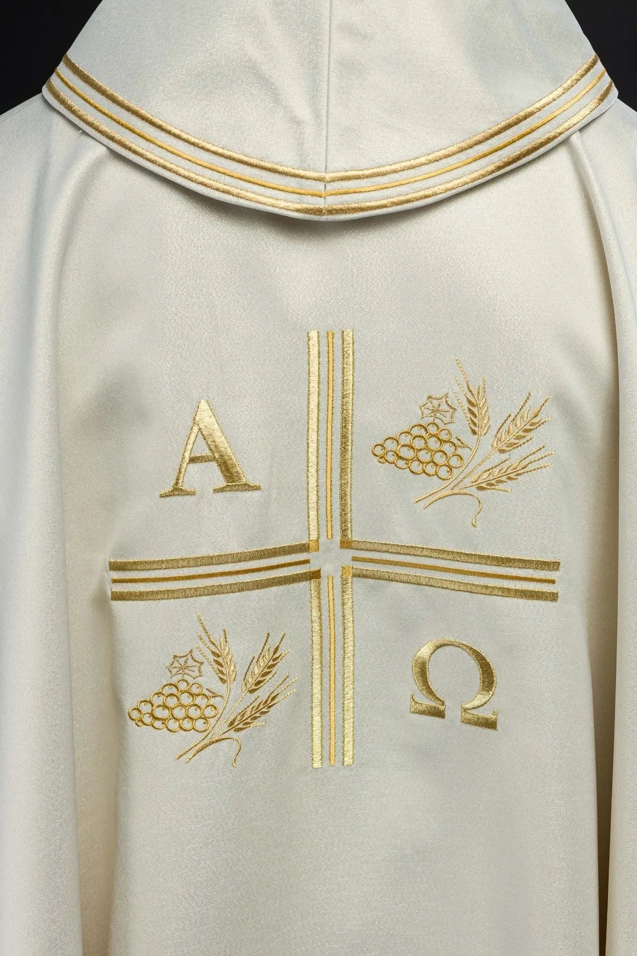 Chasuble with embroidered cross and motifs of Alpha and Omega and ears in ecru colour
