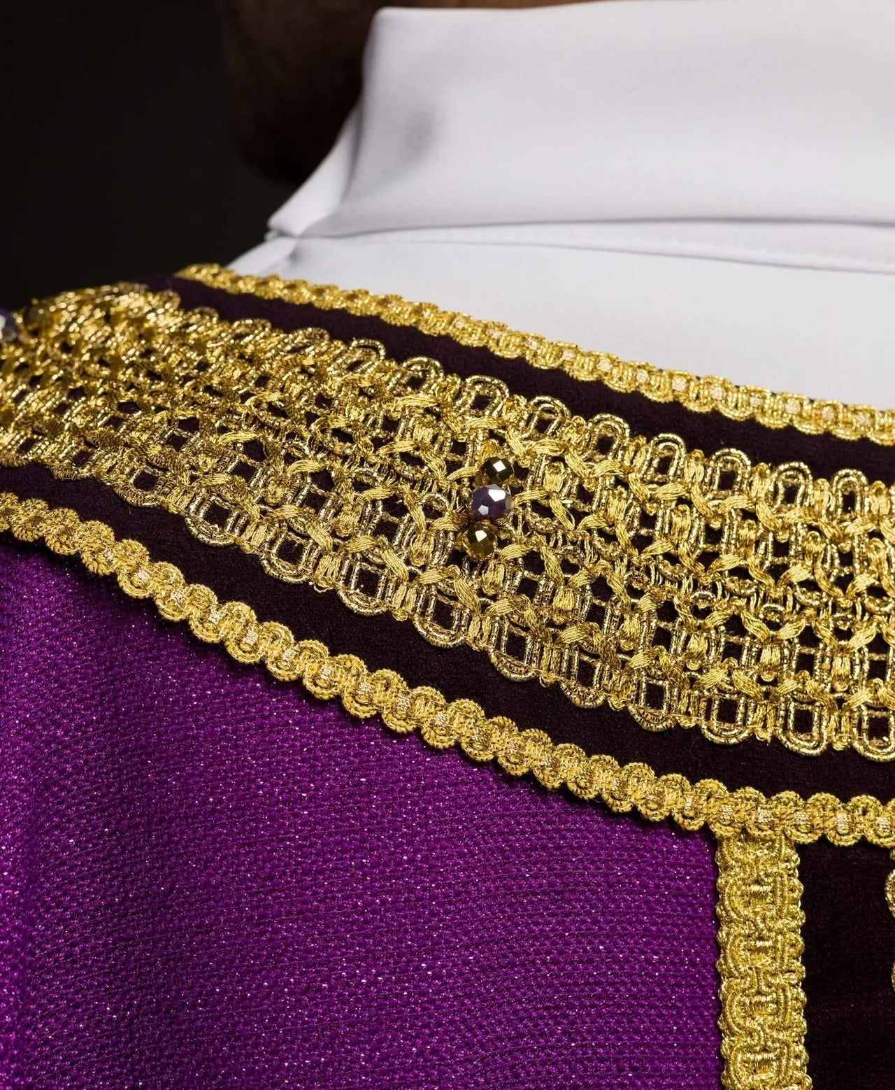Handmade Chasuble with Natural Stones – Collection Handmade 7001
