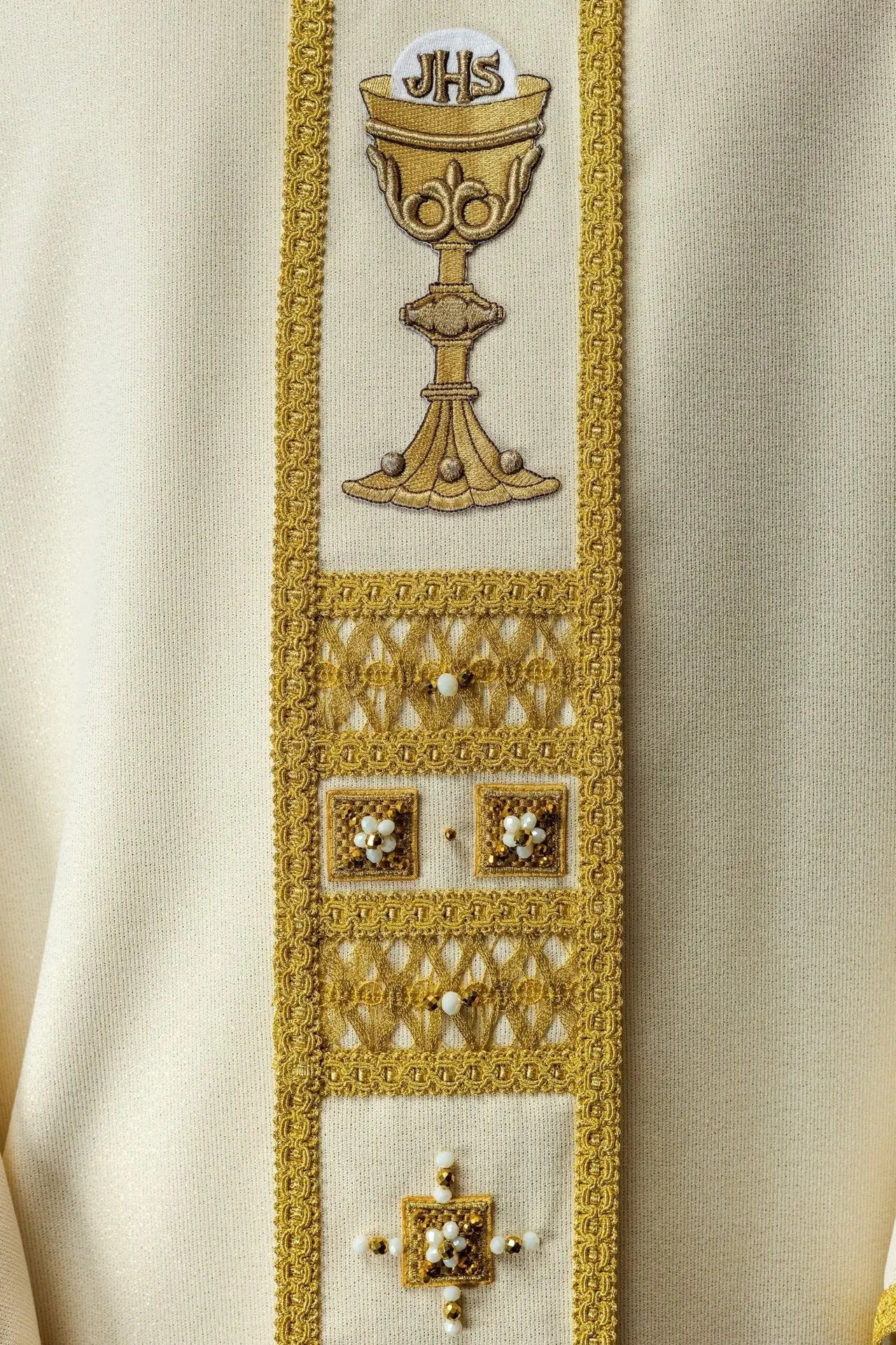 Ręcznie robiony ornat z kamieniami naturalnymi – kolekcja Handmade 7008