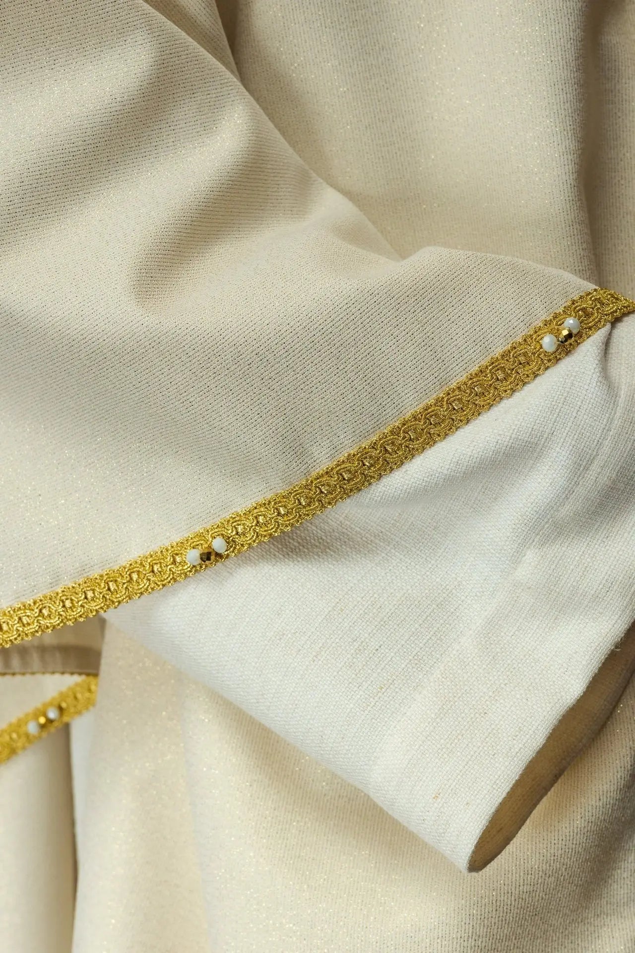 Ręcznie robiony ornat z kamieniami naturalnymi – kolekcja Handmade 7008