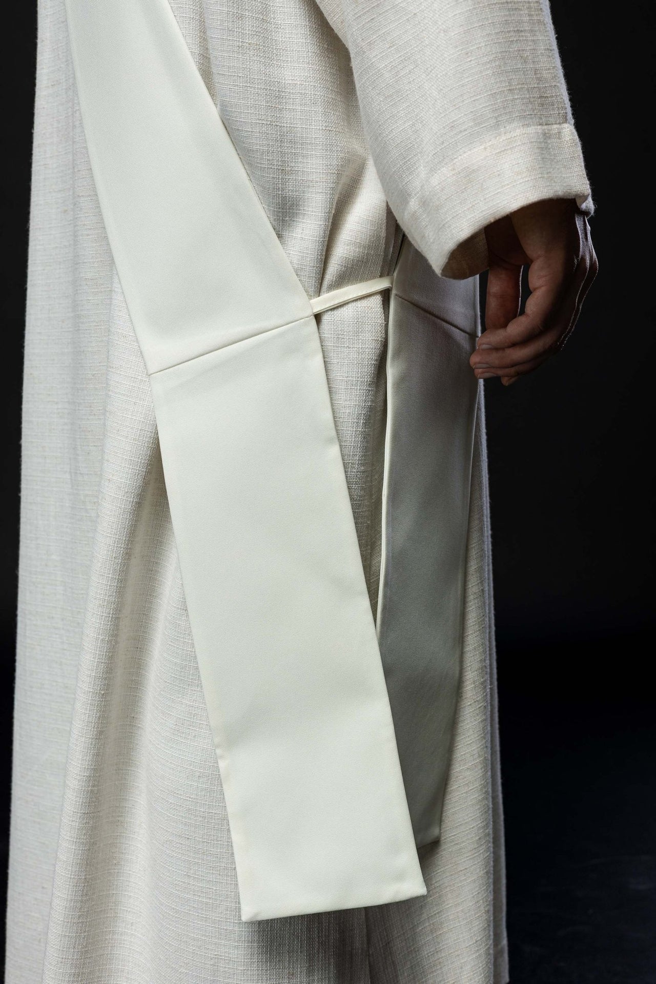 Stuła Diakońska haftowana IHS z Krzyżem