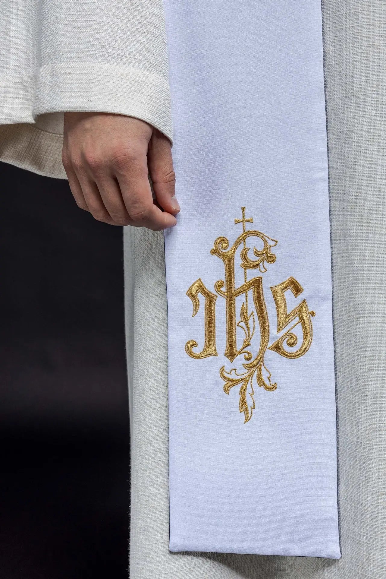 Double-sided embroidered stole IHS purple and white