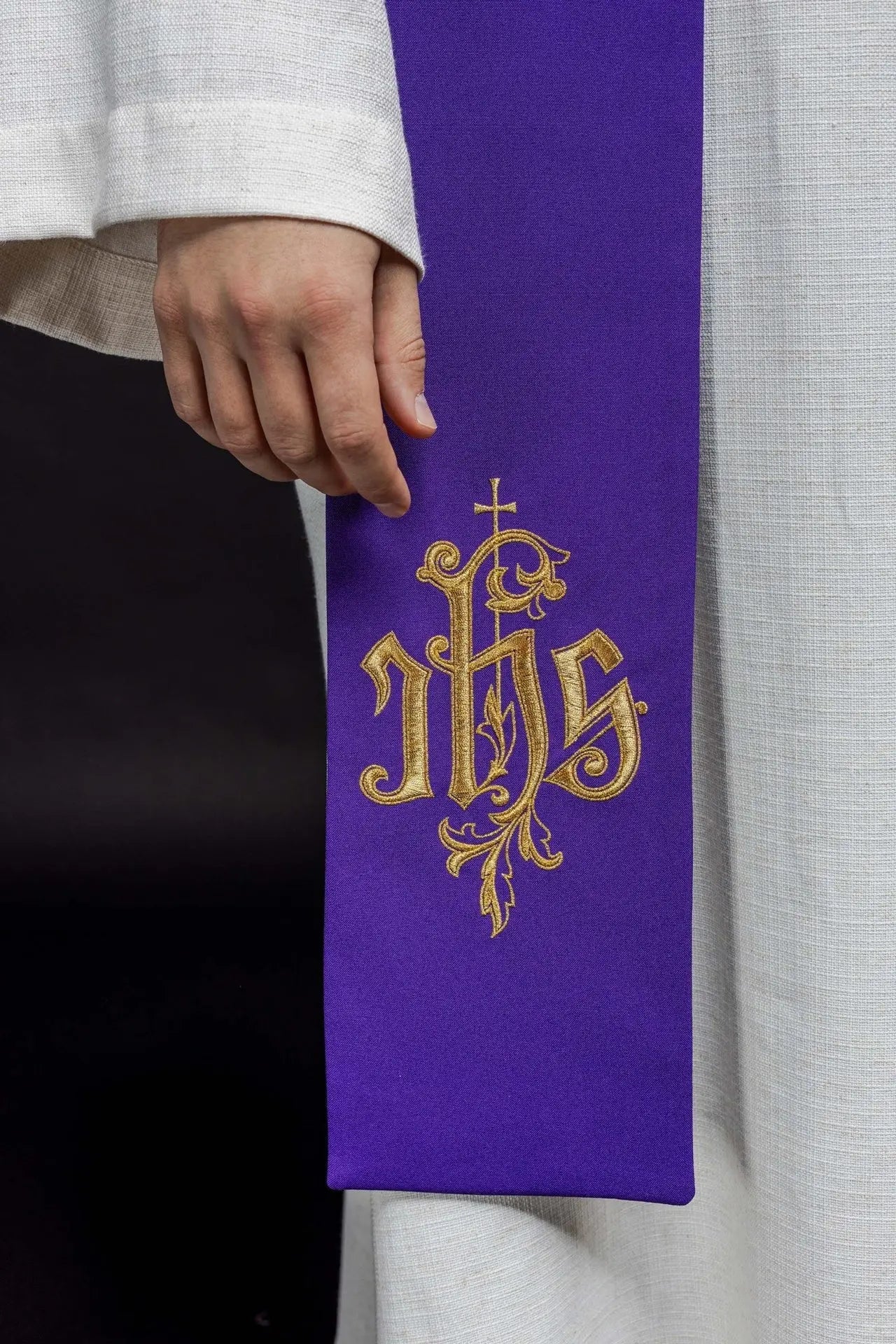 Double-sided embroidered stole IHS purple and white