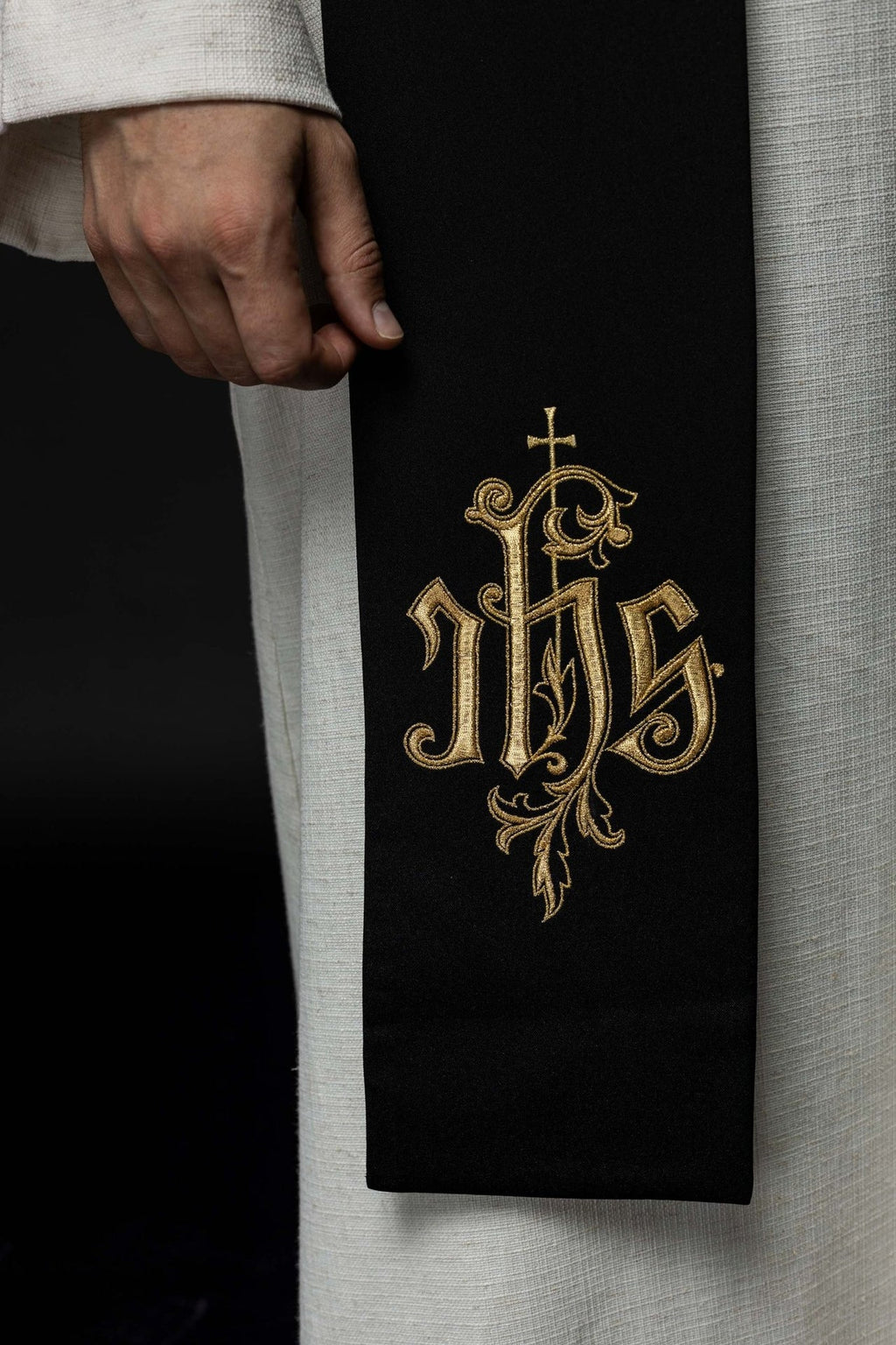 Stuła haftowana IHS