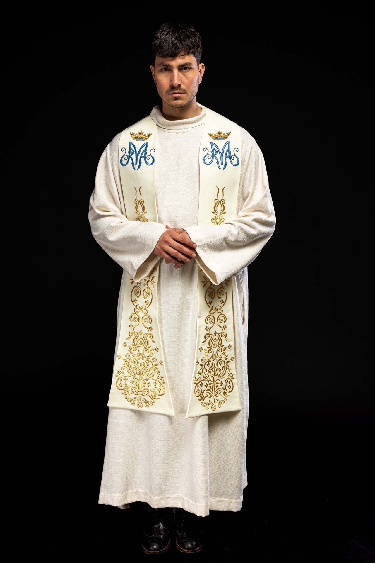 Stuła haftowana motyw Maryjny z koroną ecru