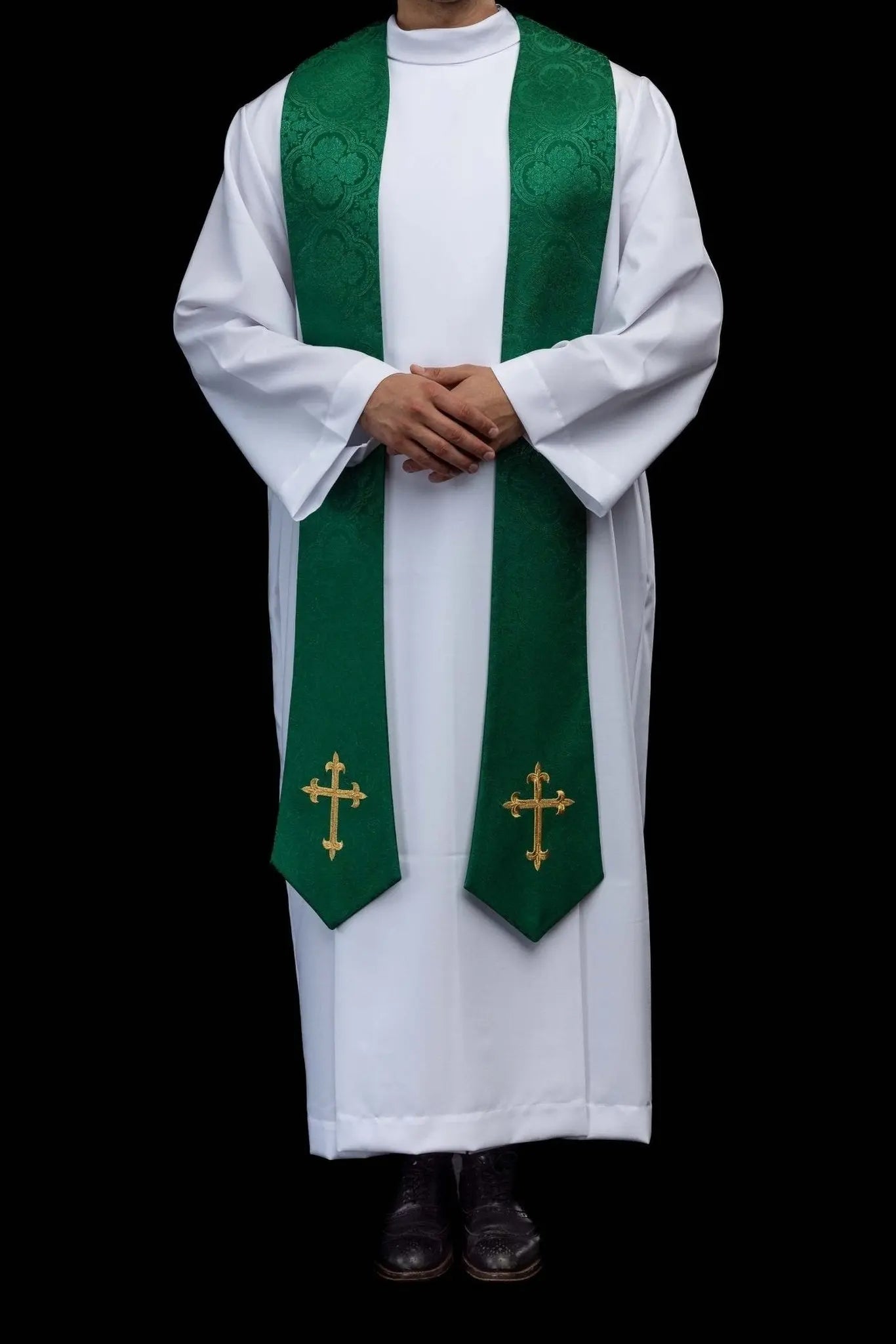 Green jacquard stole with embroidered cross motif