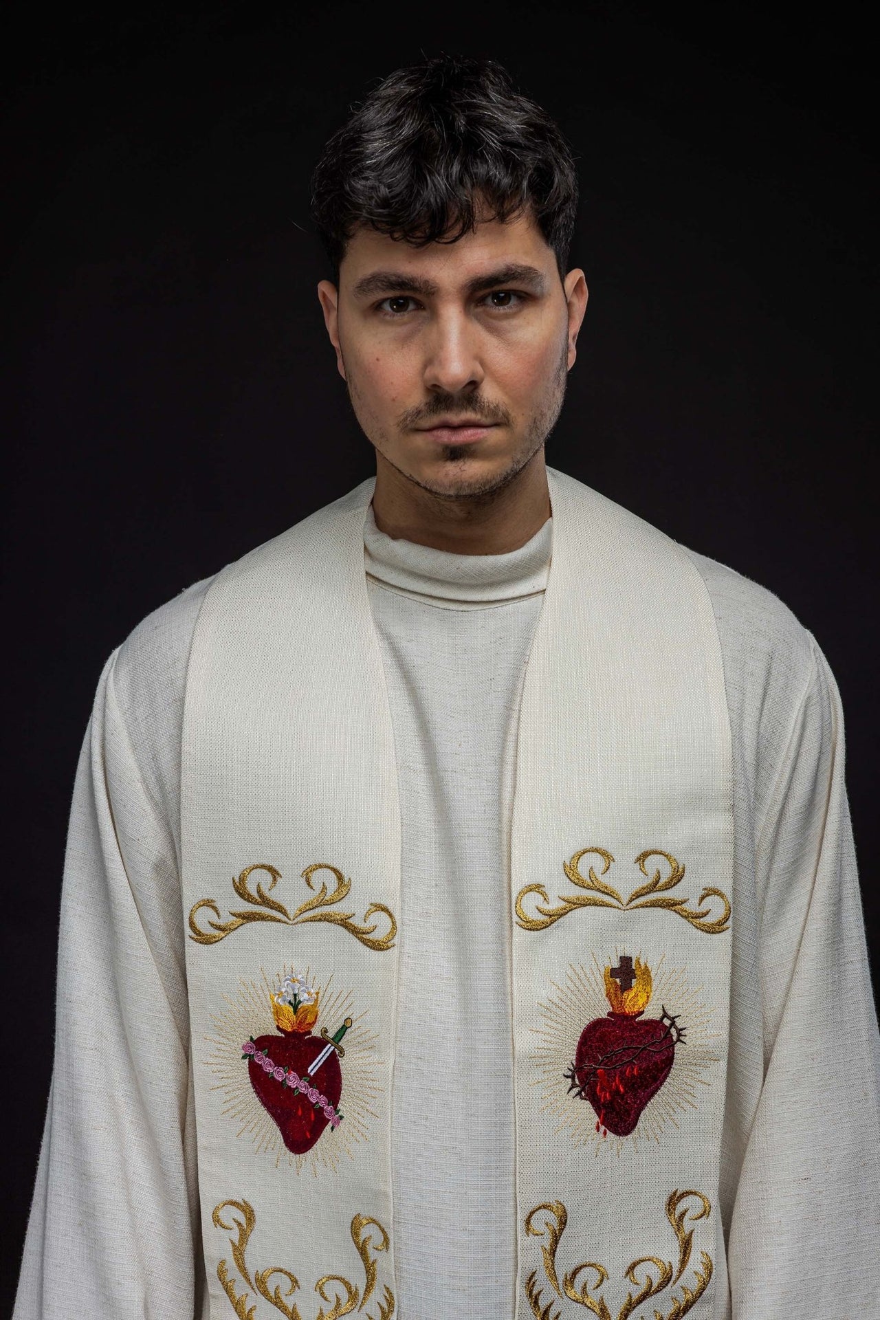 Stuła haftowana z sercem Jezusa i Maryi Ecru