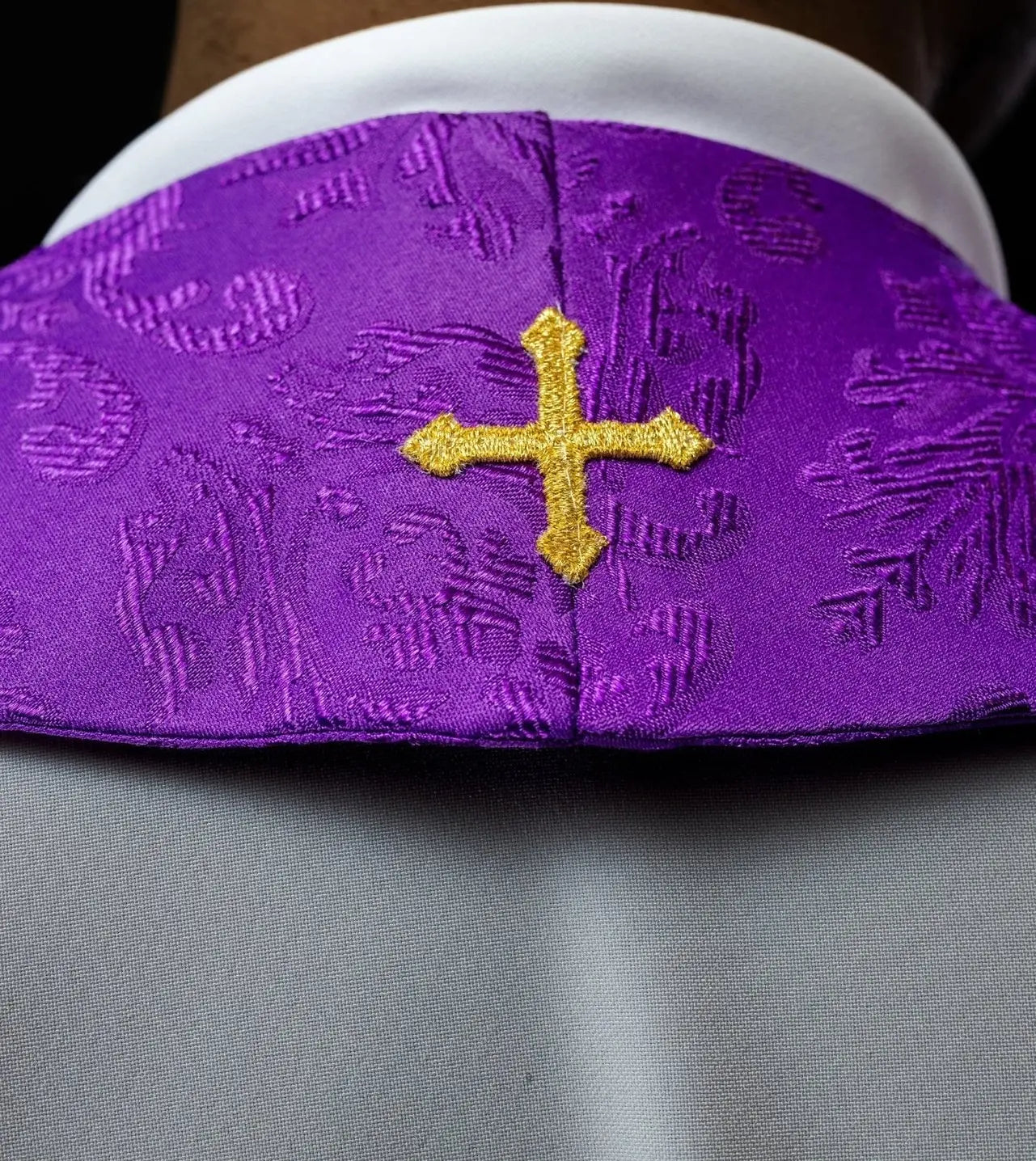 Embroidered jacquard stole with cross motifs purple