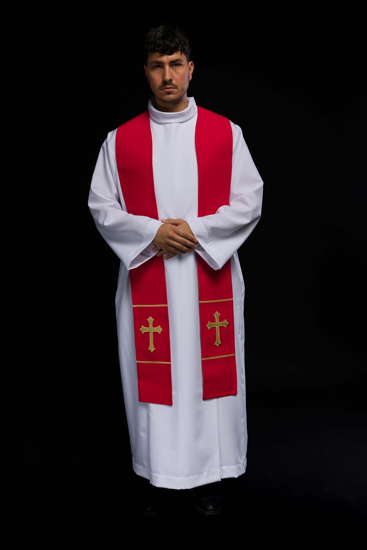 Stuła kapłańska czerwona haftowana Krzyż