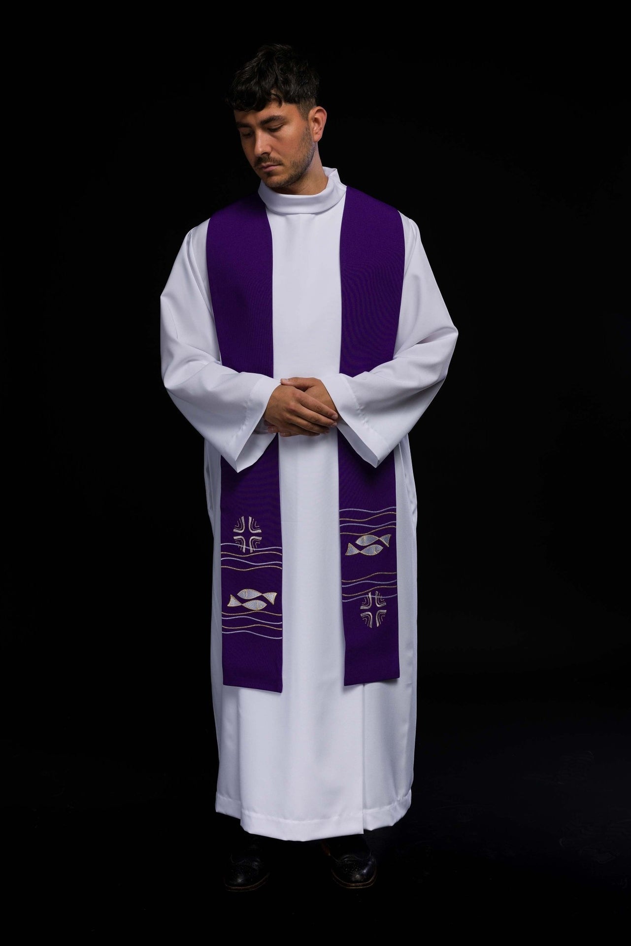 Stuła kapłańska haftowana Ryby Fioletowa