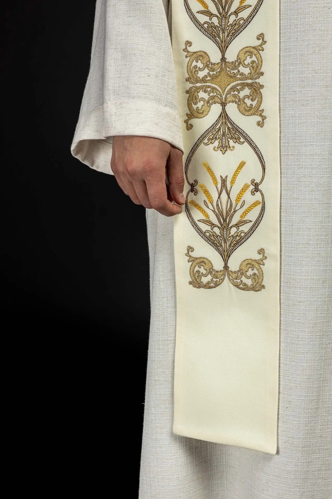 Priest's stole chalice IHS ecru