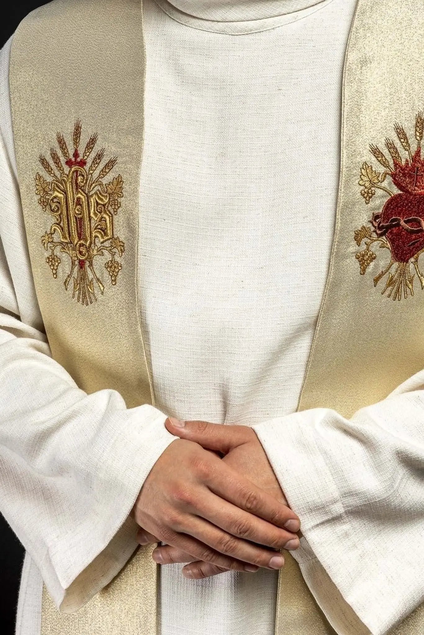 Złota haftowana stuła kapłańska