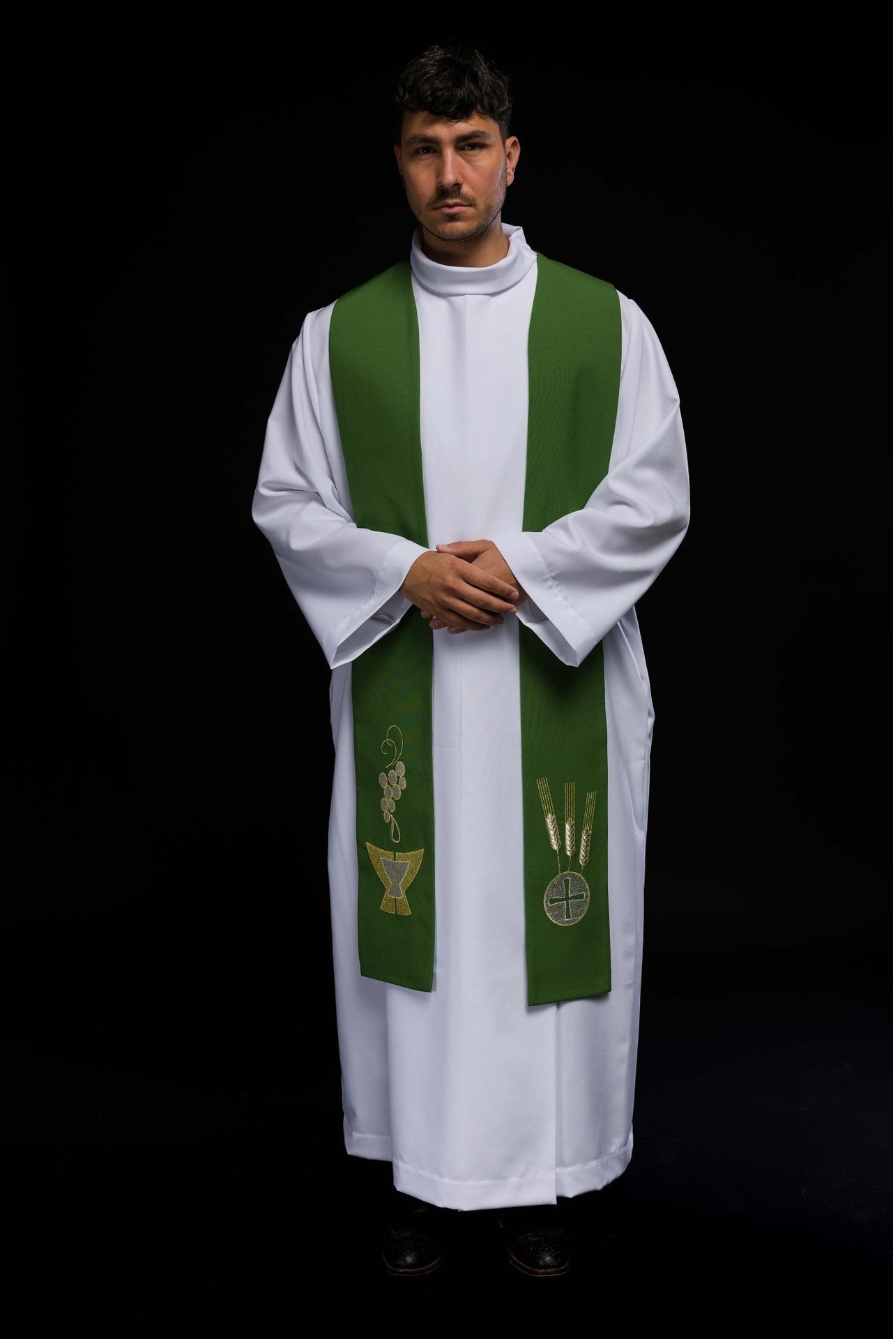 Zielona stuła kapłańska haftowana Kielich, Kłosy i Winogrona